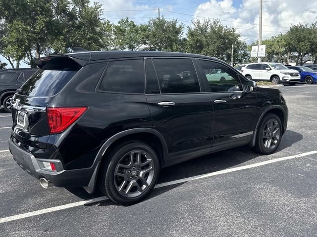 Certified Used 2022 Crystal Black Pearl Honda EX-L image 4