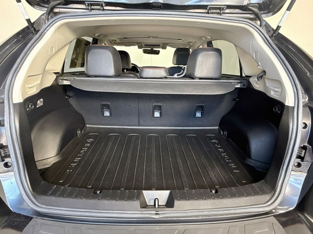Used 2017 Dark Gray Metallic Subaru Limited image 26