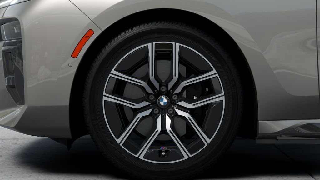 New 2026 Oxide Grey Metallic BMW xDrive60 image 33
