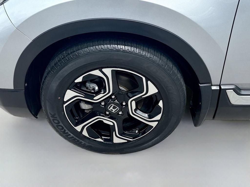 Certified Used 2019 Lunar Silver Metallic Honda Touring image 37