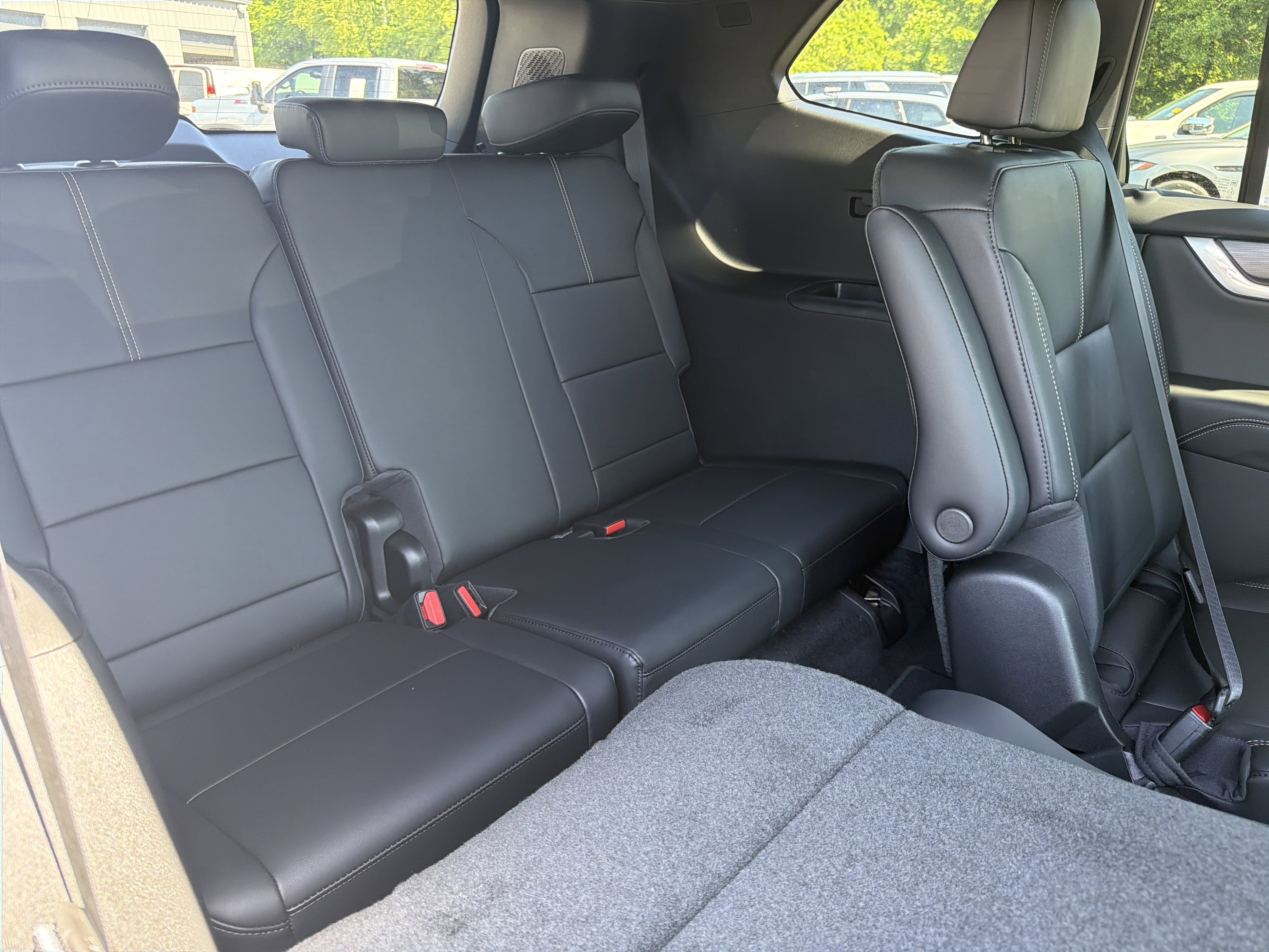 New 2026 Ebony Twilight Metallic GMC Elevation image 15