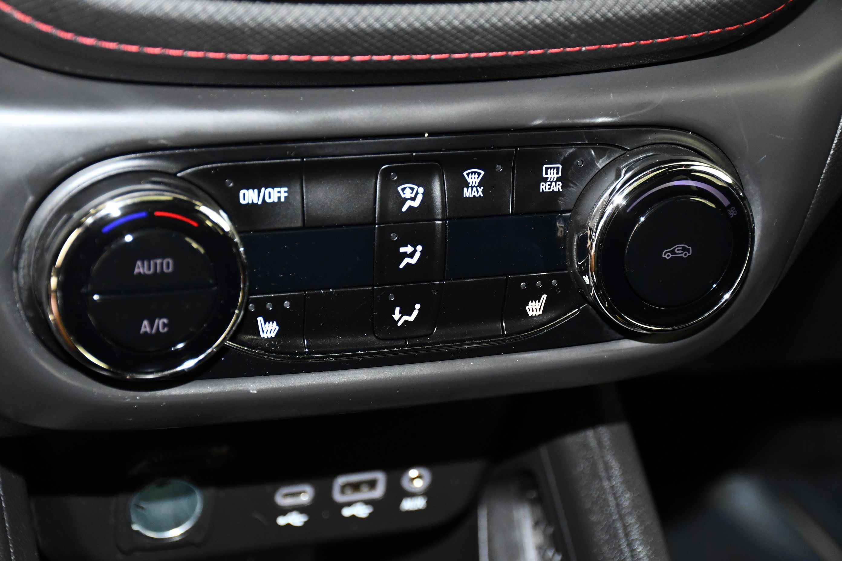 Used 2023 Mosaic Black Metallic Chevrolet RS image 30
