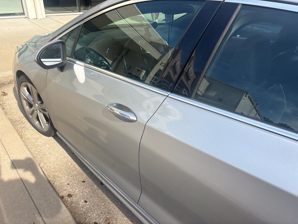 Used 2016 Silver Ice Metallic Chevrolet Premier image 25