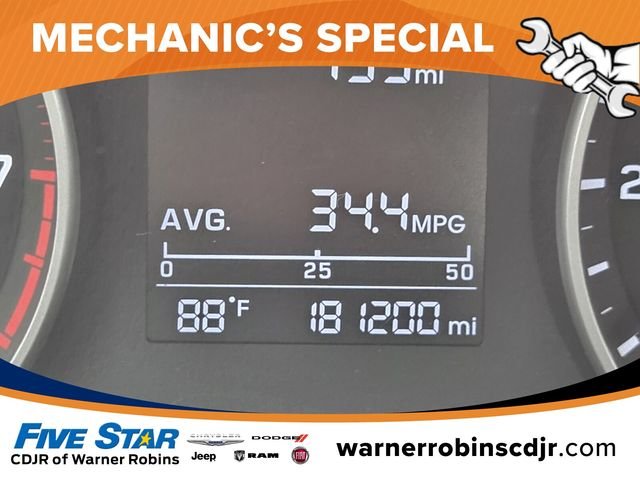 Used 2017 White Hyundai SE image 31