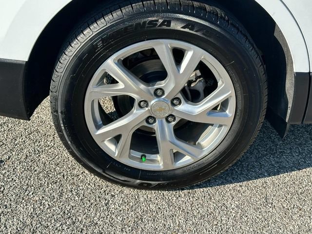Used 2019 SUMMIT WHITE Chevrolet LT image 6
