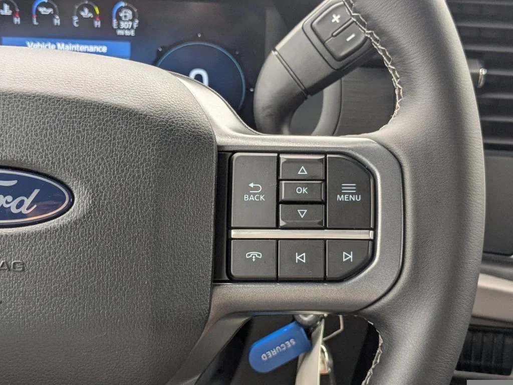 New 2026 Marsh Gray Ford XLT image 26