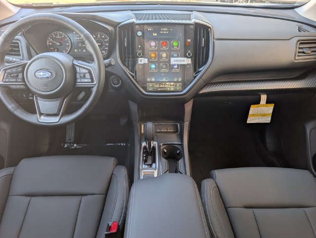 New 2027 CRYSTAL WHITE PEARL Subaru Premium 7-Passenger image 18