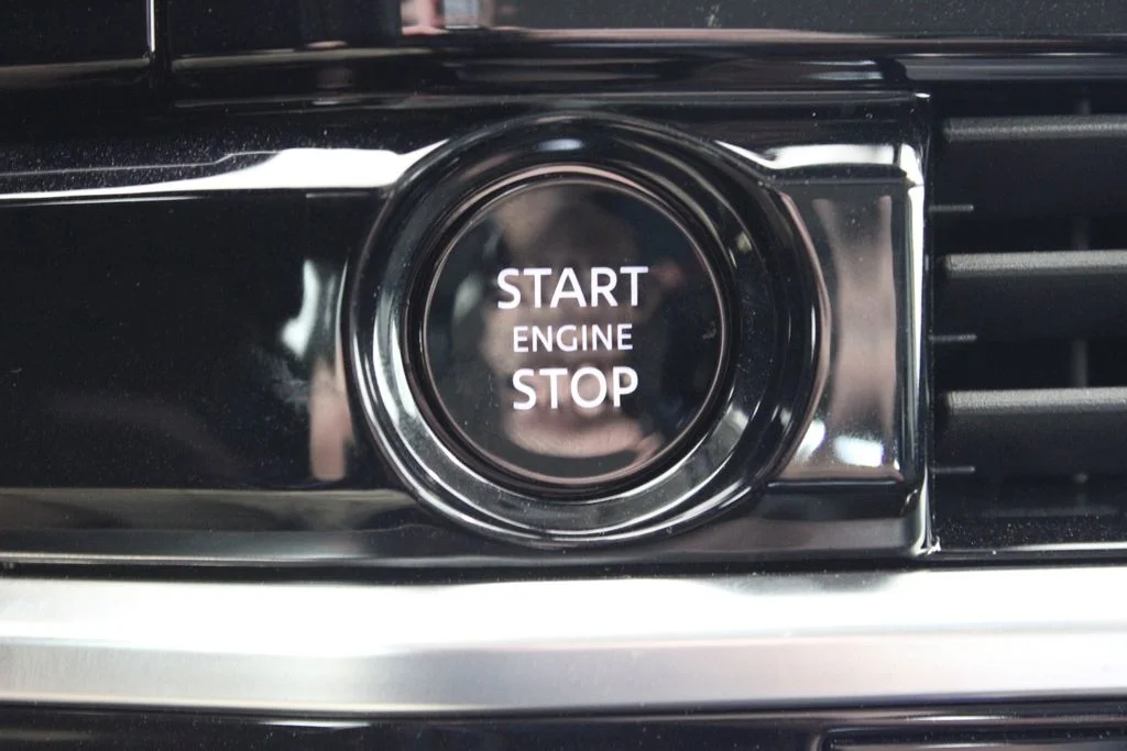 Used 2025  Nissan Platinum image 24