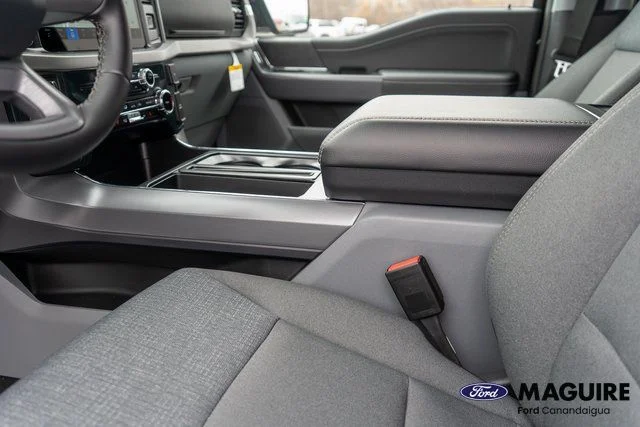 New 2026 Agate Black Metallic Ford XLT image 14