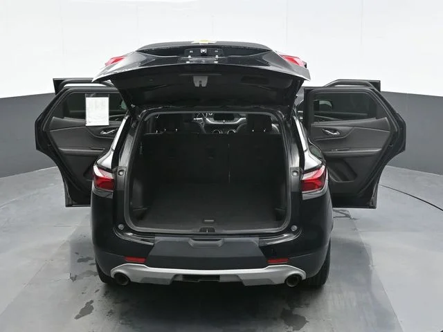 Used 2020 Black Chevrolet LT image 27