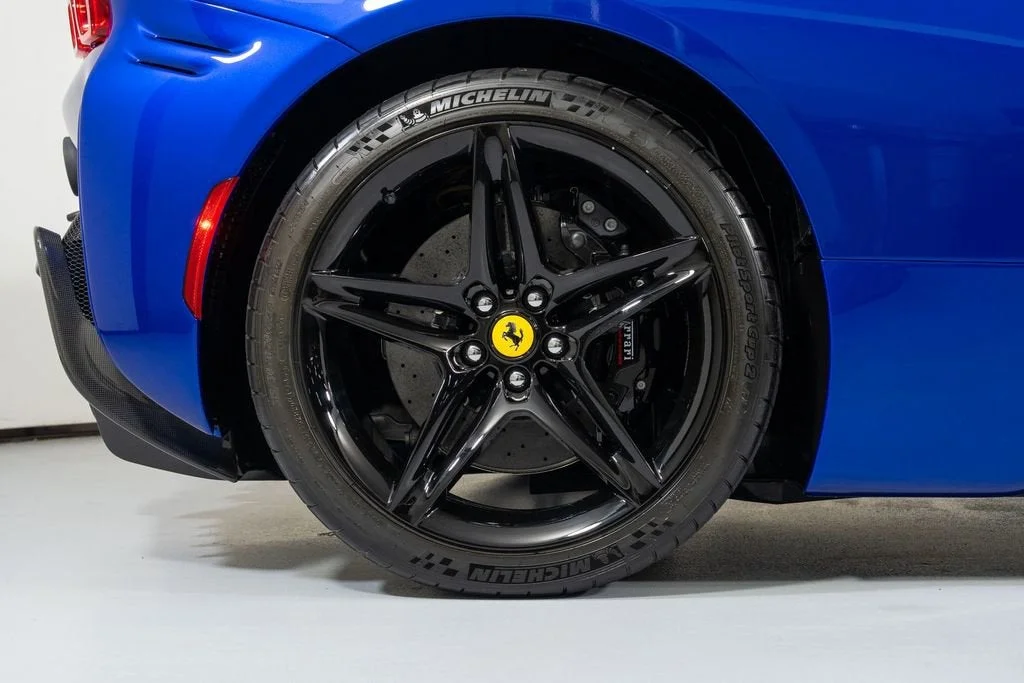 Used 2022 Extra Sample Ferrari Base image 21