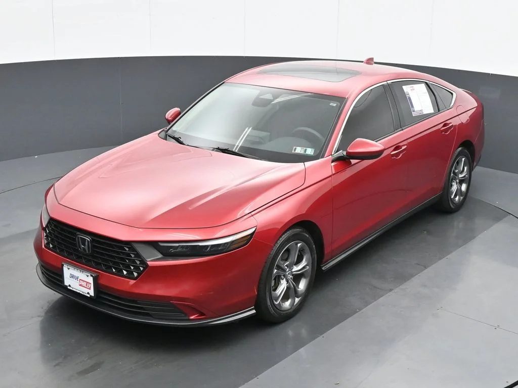 Used 2024  Honda EX image 17