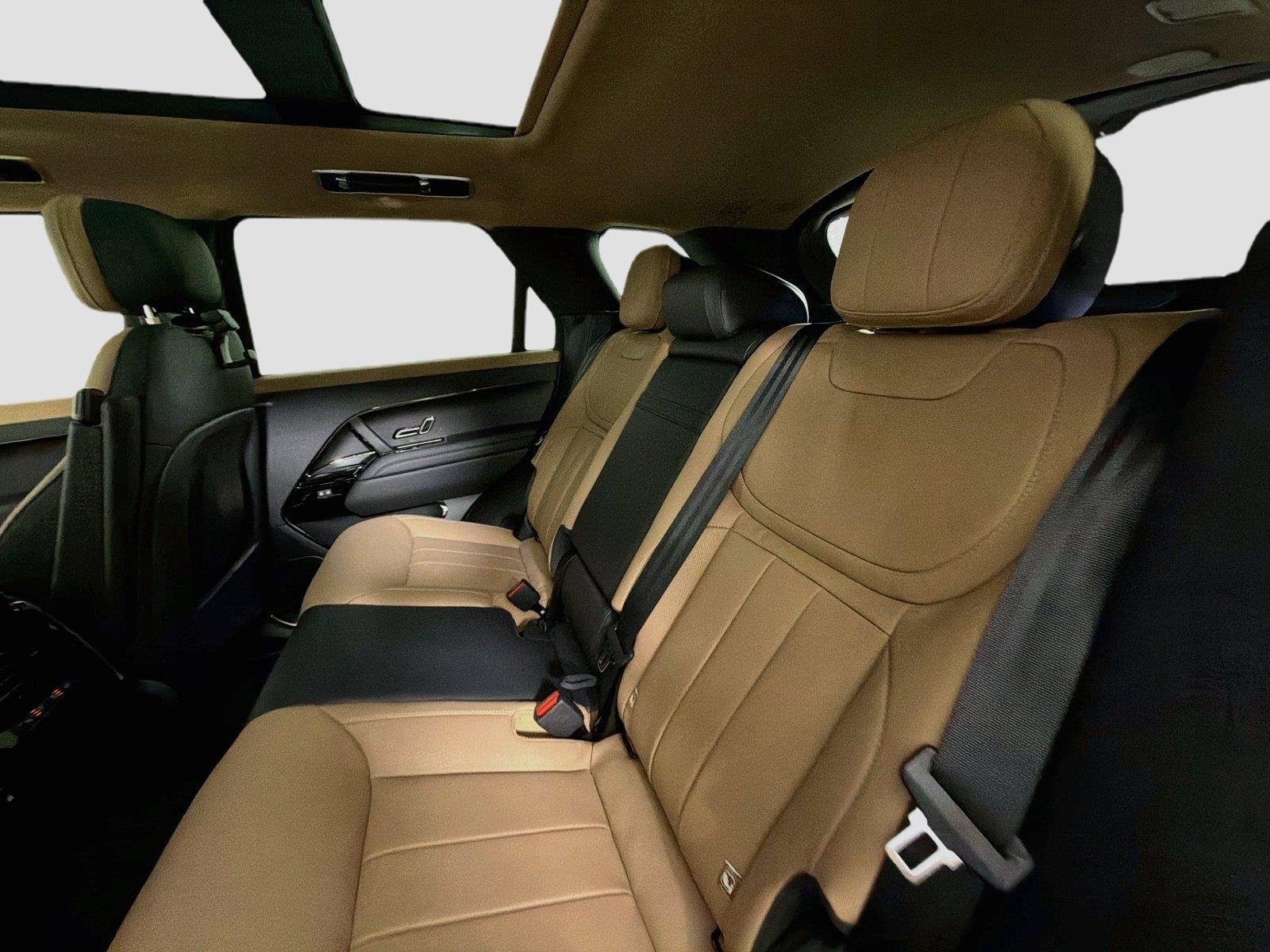 New 2027 Varesine Blue Land Rover Dynamic SE image 25