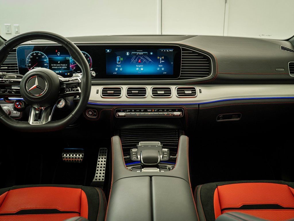Used 2025 Silver Mercedes-Benz GLE 53 AMG® image 35