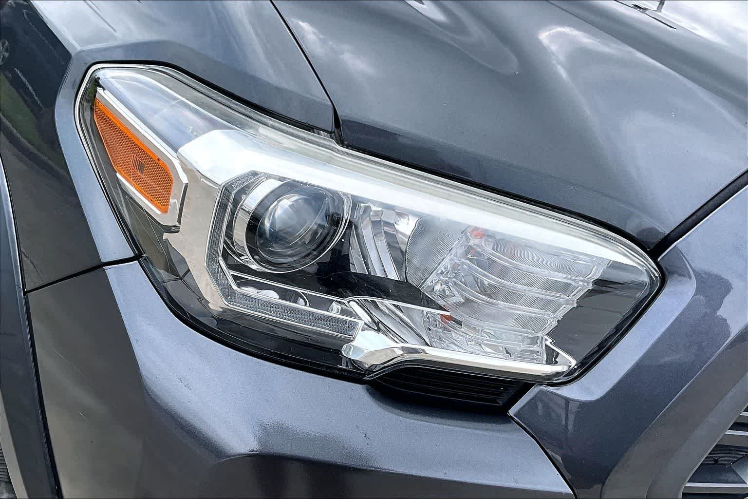 Used 2020 Magnetic Gray Metallic Toyota TRD Off Road image 34