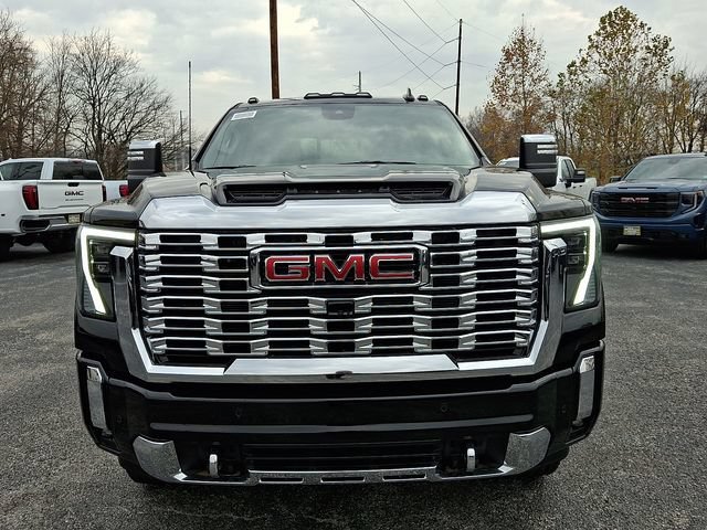 New 2026 Onyx Black GMC Denali DRW image 2