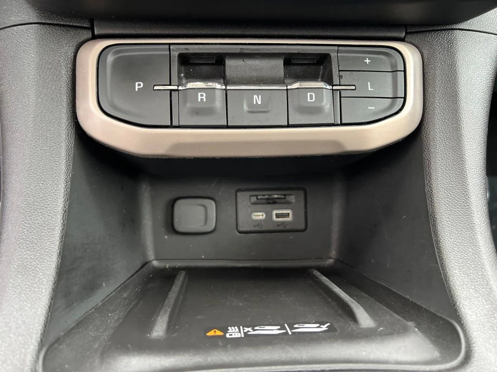 Used 2023 Ebony Twilight Metallic GMC Denali image 30