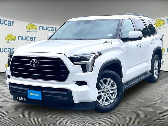Used 2024 White Toyota SR5 image 12