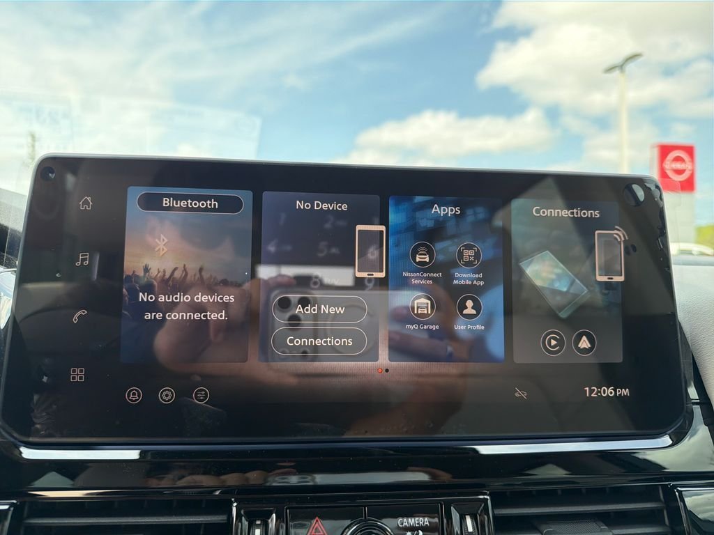 New 2026 Nissan Pathfinder SL 4D Sport Utility