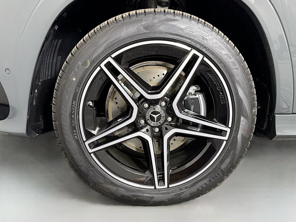 New 2026 MANUFAKTUR Silicon Grey Mercedes-Benz GLS 450 image 70