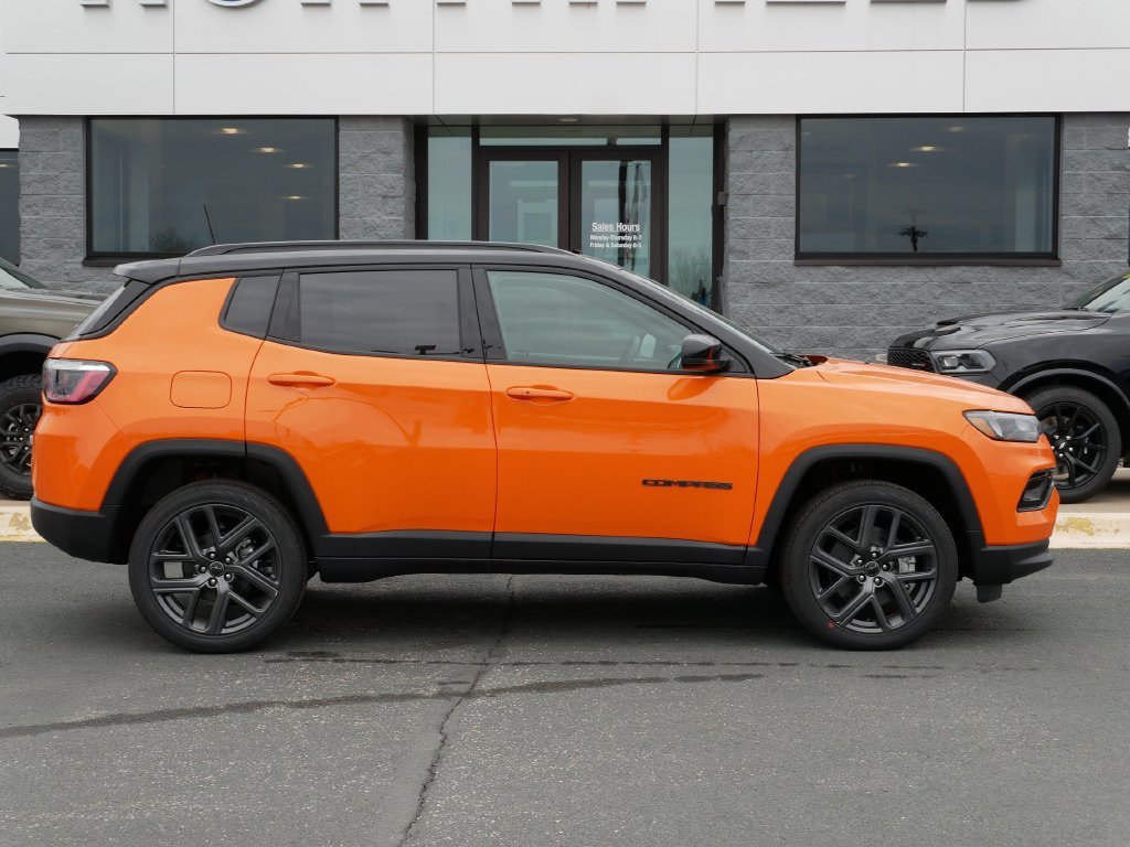 New 2026 Joose Exterior Paint Jeep Limited image 1