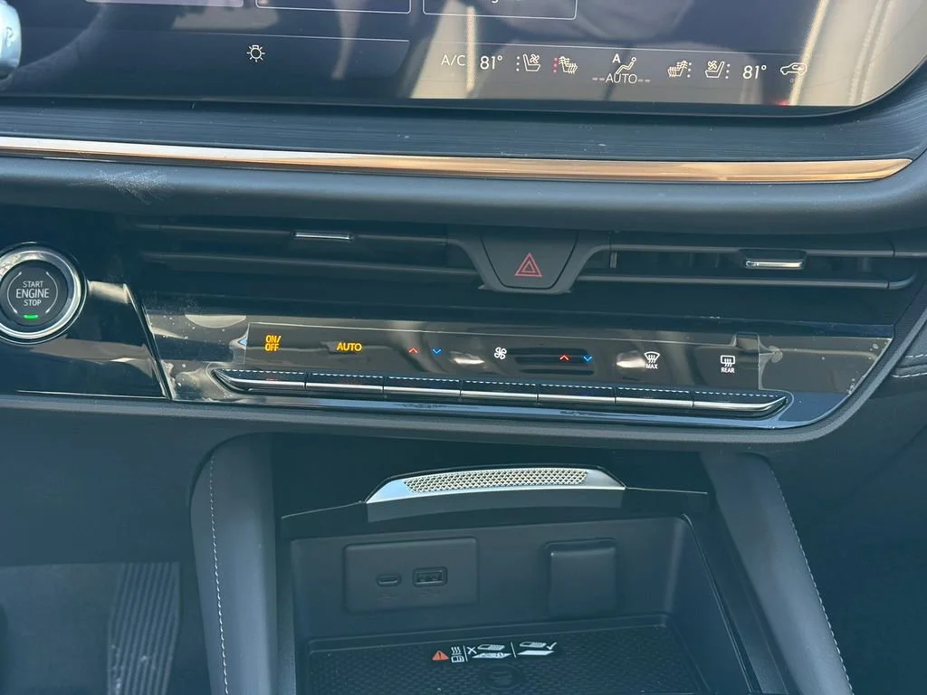 New 2026 Midnight Opal Buick Avenir image 27