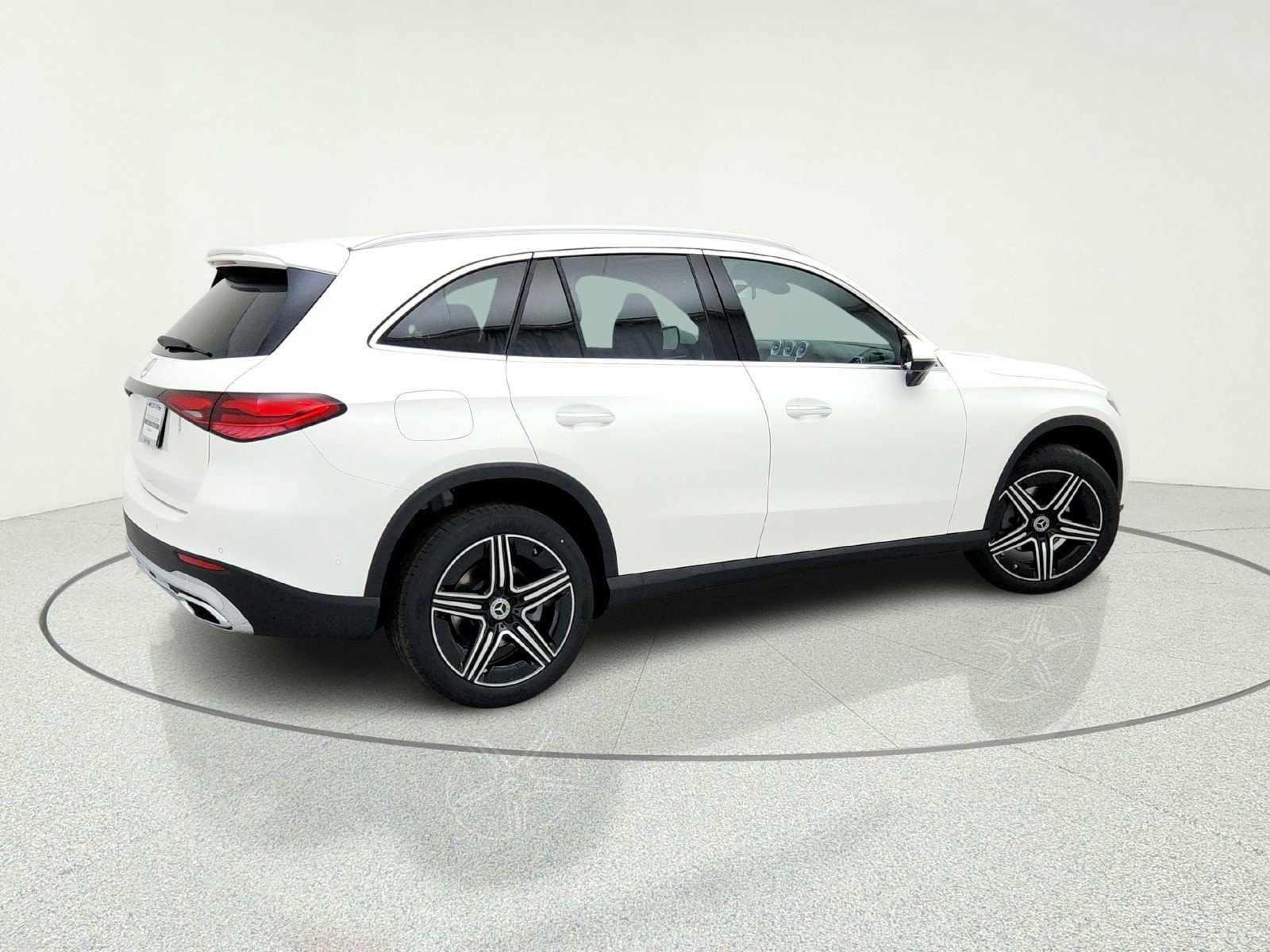 New 2026 Polar White Mercedes-Benz GLC 300 SUV image 29