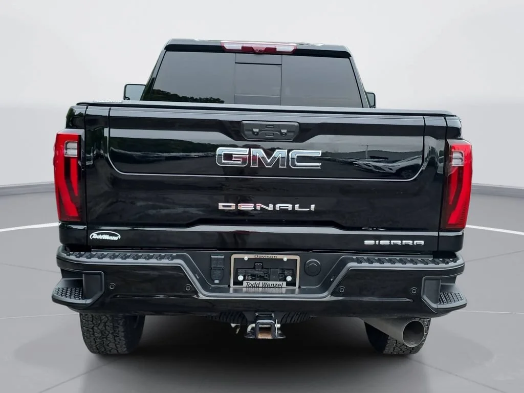 Certified Used 2024 Onyx Black GMC Denali Ultimate image 5