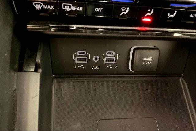 Used 2024 Black Jeep Altitude image 14