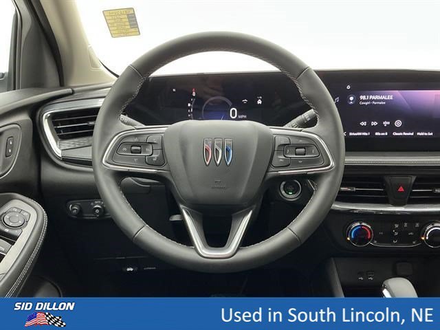 Used 2026 Summit White Buick Preferred image 21