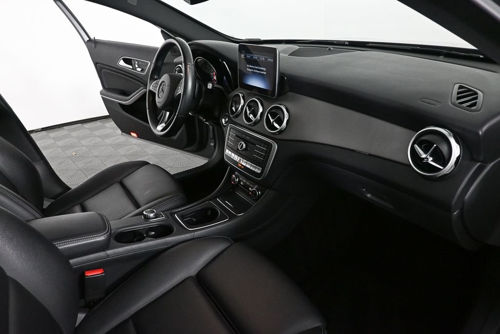 Certified Used 2019 Gray Mercedes-Benz GLA 250 image 24
