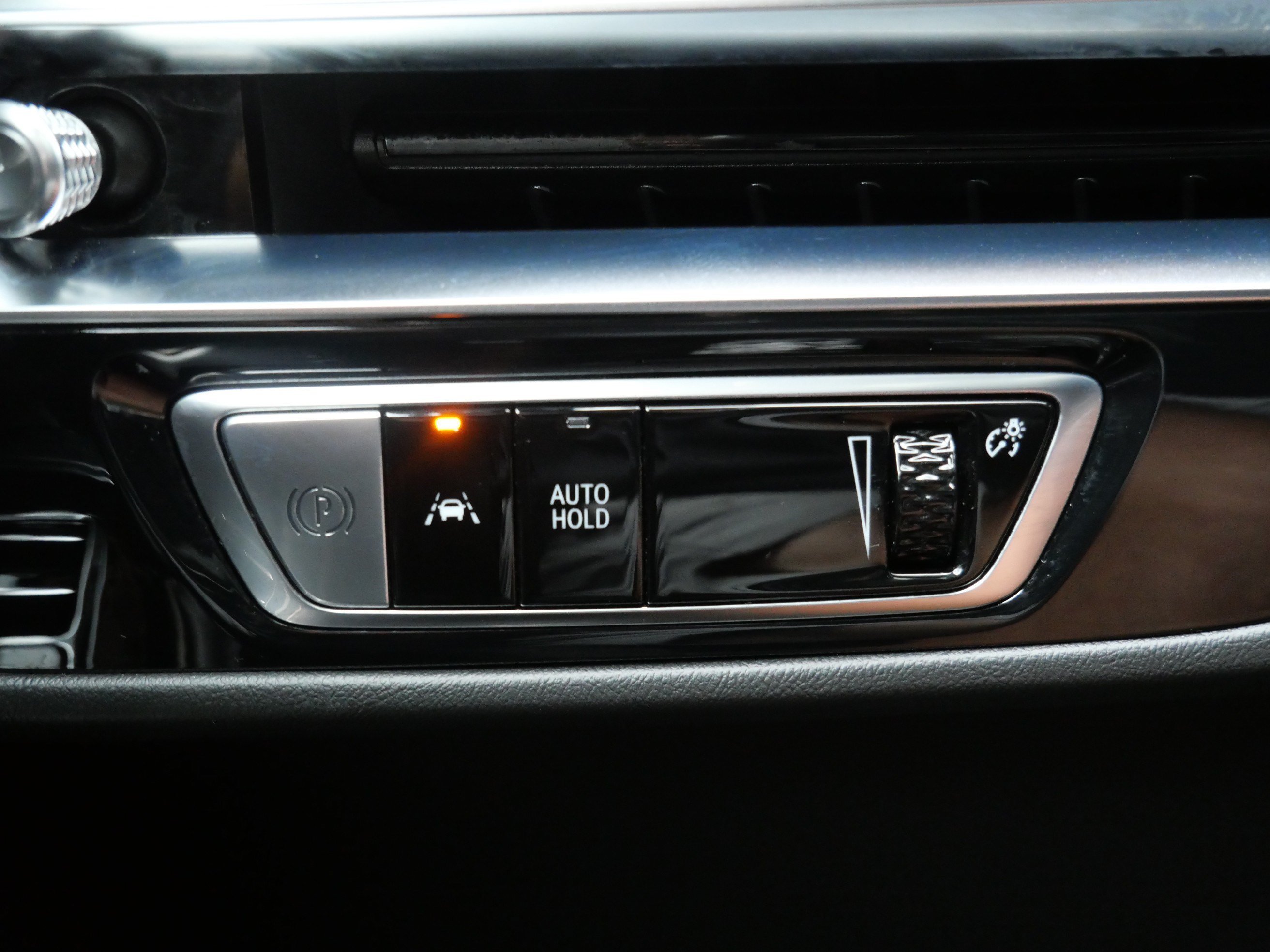 2026 Cadillac LYRIQ Premium Sport - Photo 26