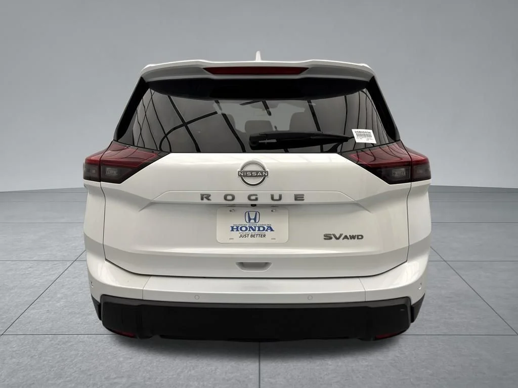 Used 2024 White Nissan SV image 9