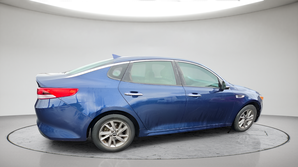 Used 2016 Horizon Blue Kia LX image 2