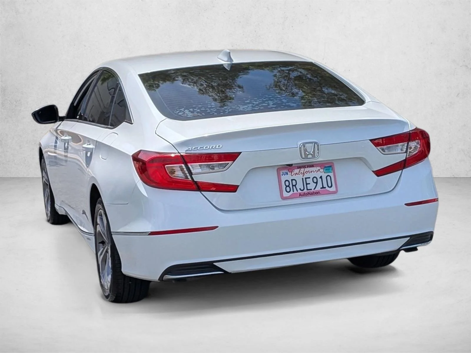 Used 2020 Platinum White Pea Honda EX-L image 8