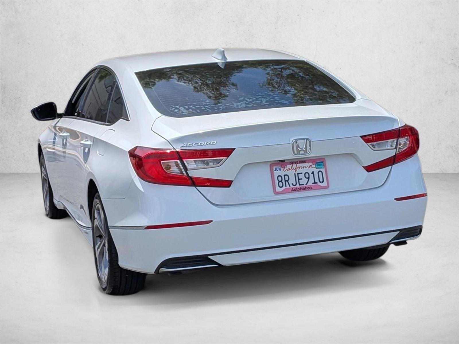 Used 2020 Platinum White Pea Honda EX-L image 8