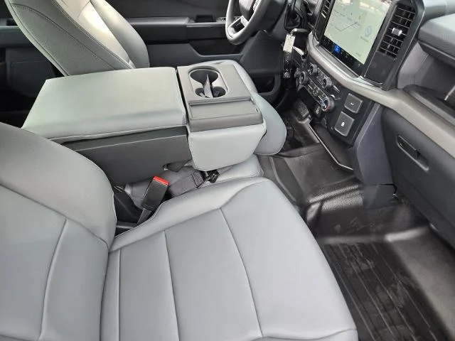 New 2026 Oxford White Ford XL image 29
