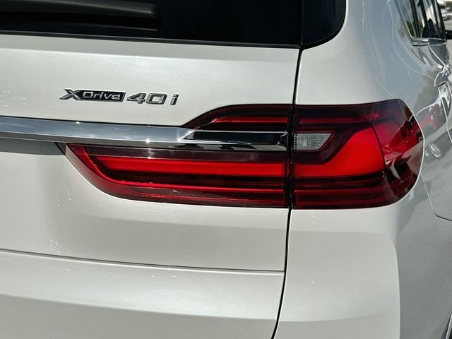 Used 2020 White BMW xDrive40i image 33