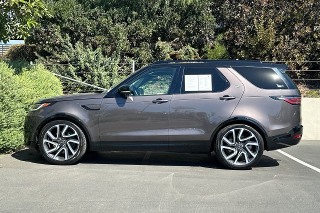 Certified Used 2025 Gray Land Rover Dynamic SE image 2