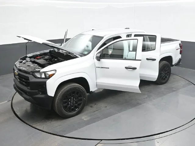 2026 Chevrolet Colorado Work Truck - Photo 28