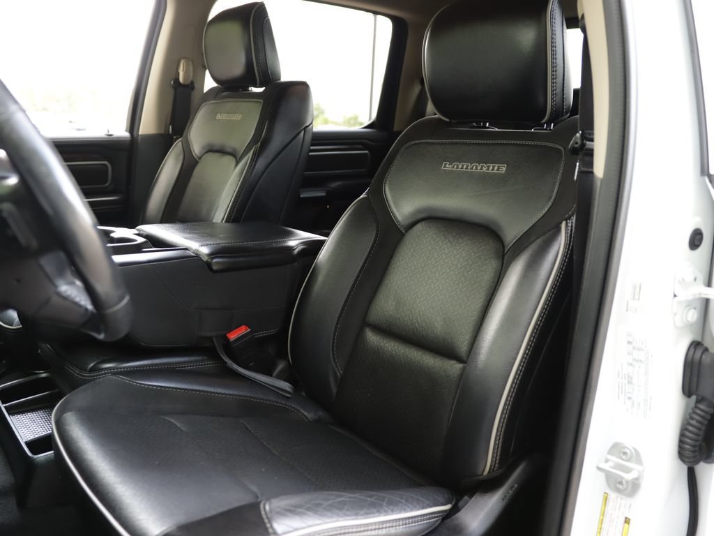 Used 2020 Bright White Ram Laramie image 27