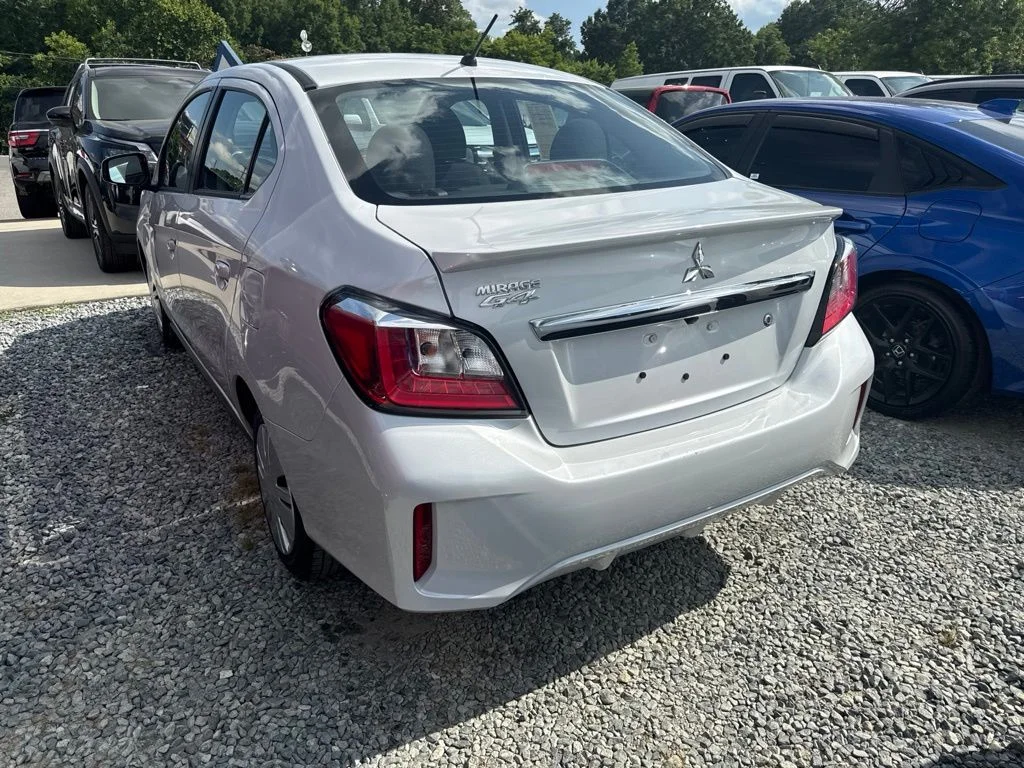 Used 2024 White Mitsubishi LE image 4