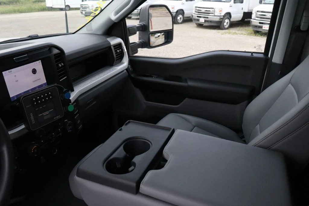 New 2026 Oxford White Ford F-550® XL image 13