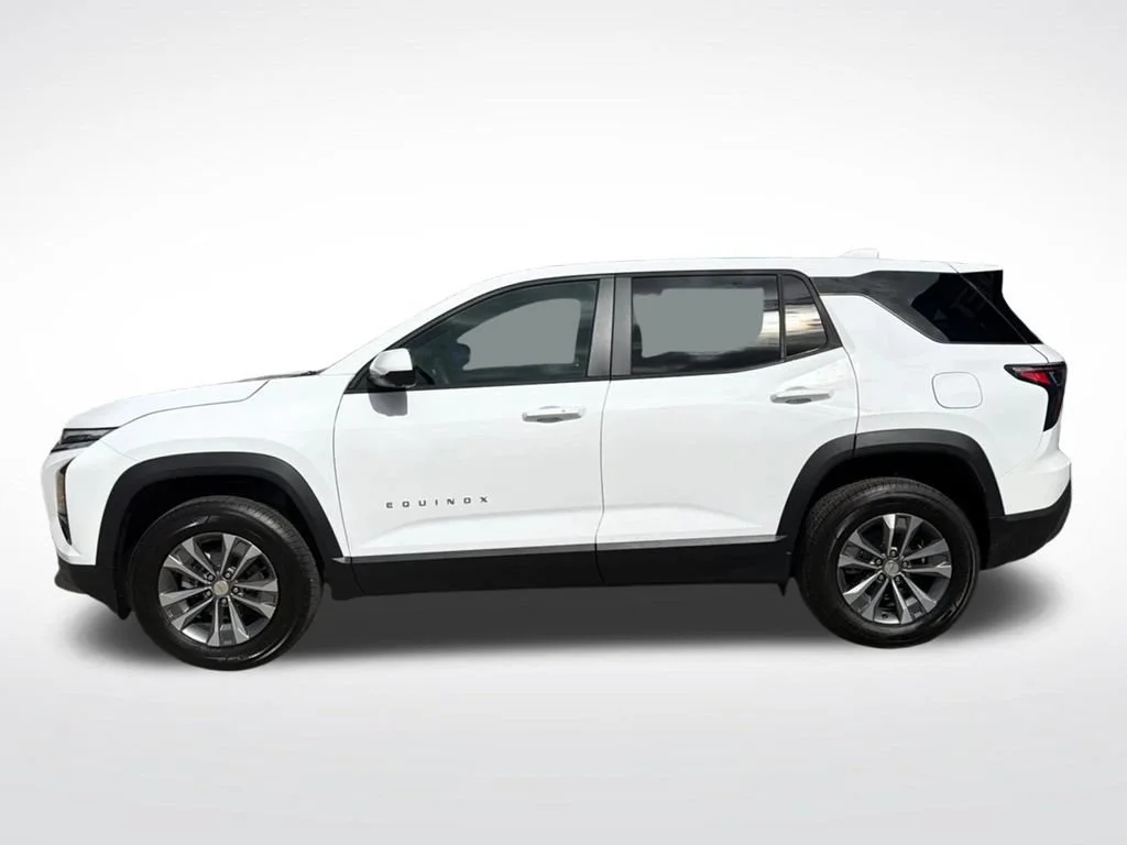 2026 Chevrolet Equinox LT - Photo 9