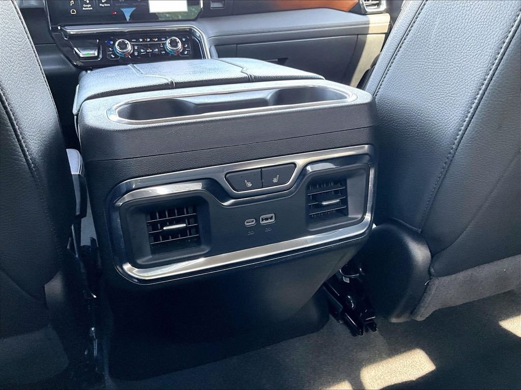 Used 2024 Silver GMC Denali image 12