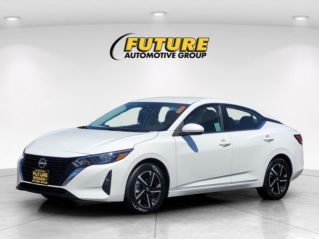 Used 2024 White Nissan SV image 5