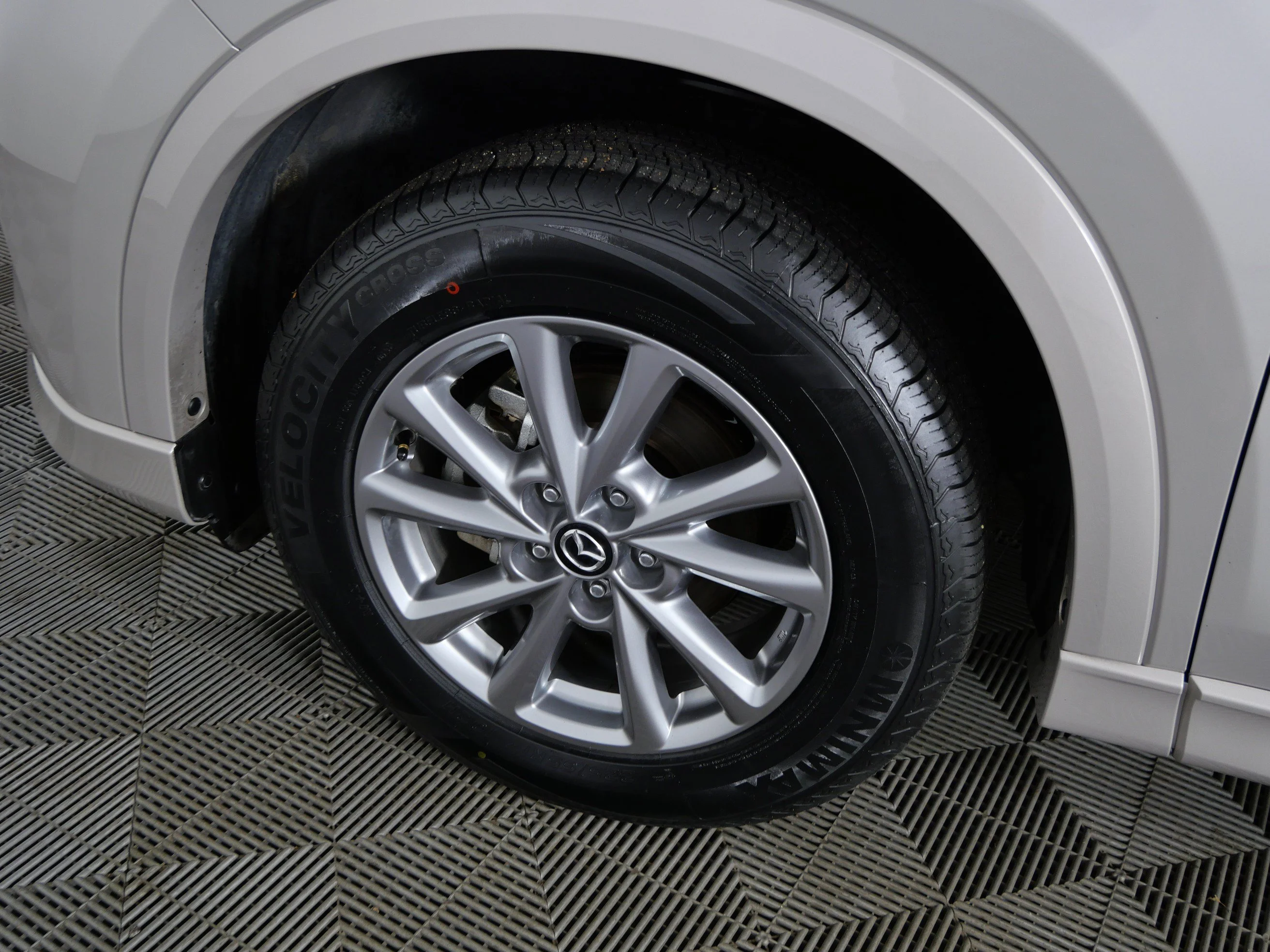 Used 2025 Platinum Quartz Metallic Mazda 2.5 S Preferred Package image 15