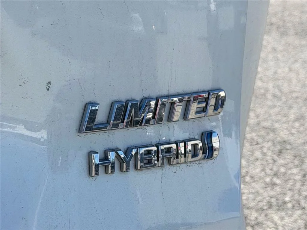 Used 2022 White Toyota Limited image 29