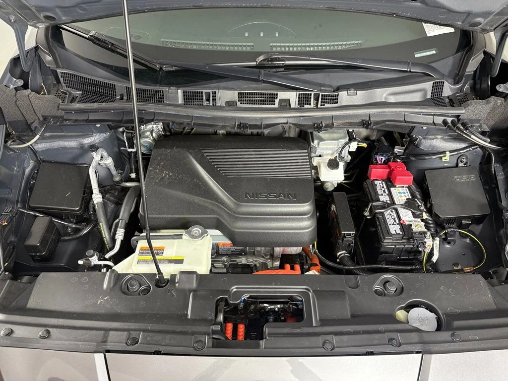 Used 2025 Gray Nissan S image 47