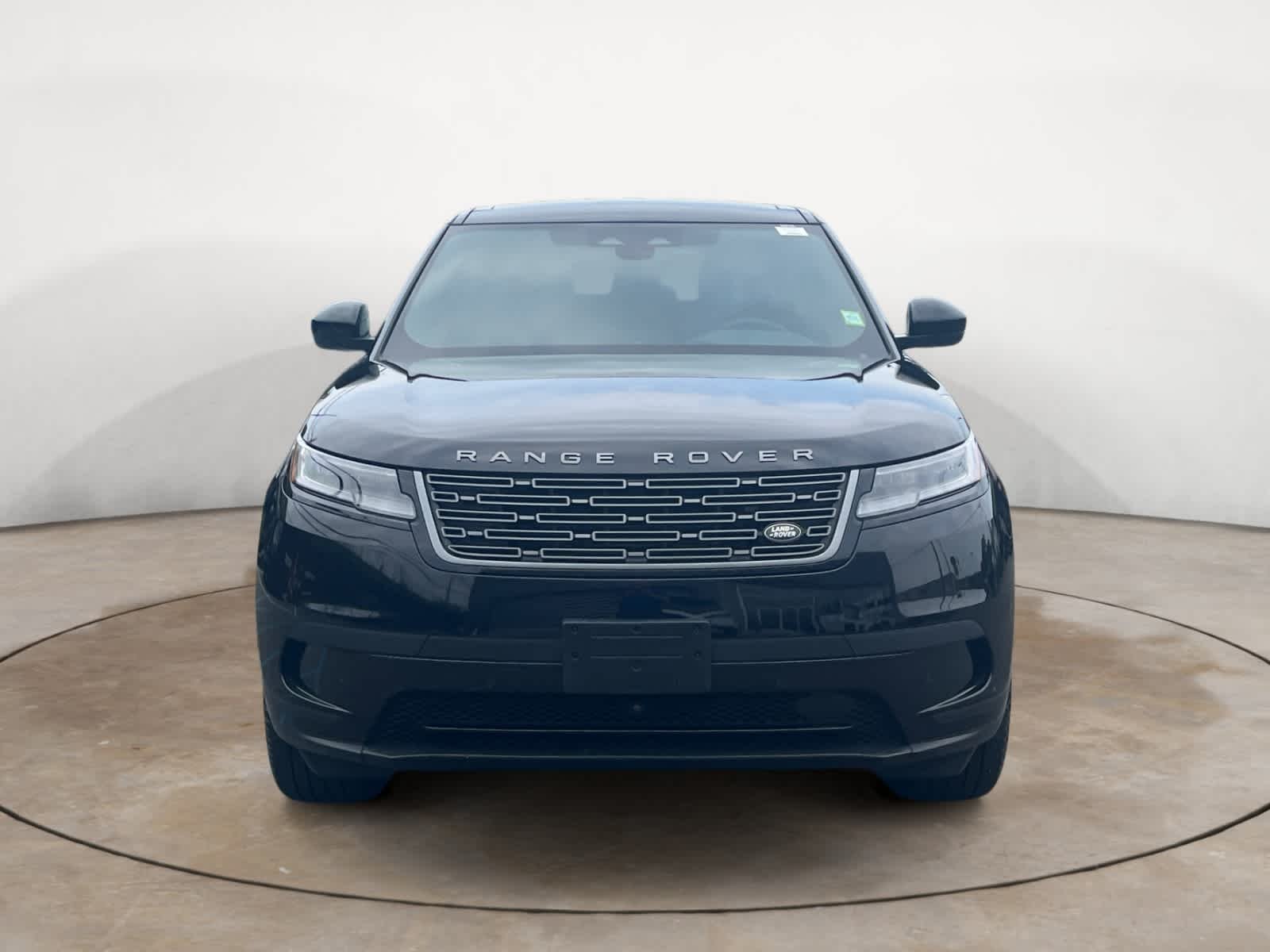 Certified Used 2026 Santorini Black Metallic Land Rover S image 8